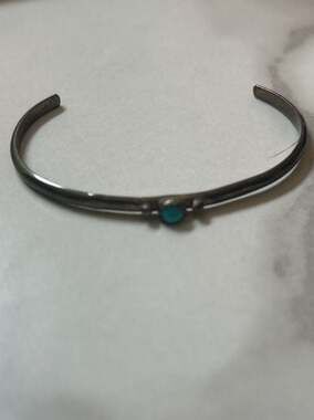 Vintage Native American Sterling Silver Turquoise Cuff Bracelet
